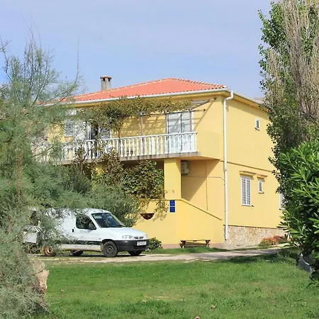 Appartement Dinjiska 9386a Povljana