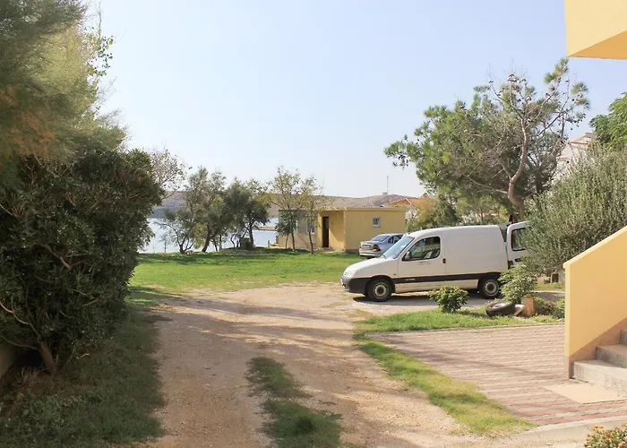 Dinjiska 9386a Apartamento